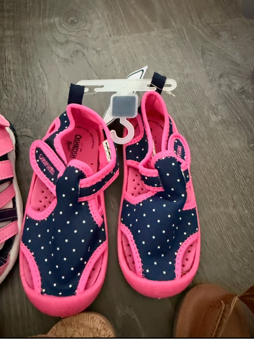 OshKosh B'gosh & Carters Toddler Girl Sandals Size 9 - Picture 4 of 6